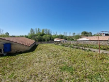 Maison à vendre 4 pièces TONNAY BOUTONNE (17)- Plain-pied- Jardin- Garage