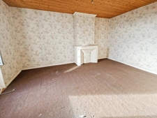 Maison à vendre 12 pièces BRIZAMBOURG (17)- Ensemble immobilier- 2 maisons, jardin- garage