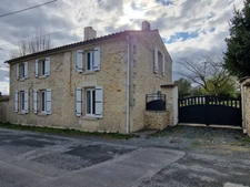 Maison à vendre 5 pièces SAINT CREPIN (17)
