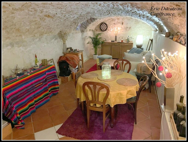 Dpt Gironde (33), à vendre RIONS 2 maison P6, Cité médiévale de Rions 