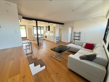 Appartement à louer 3 pièces BORDEAUX (33), terrasse, climatisation, sécurisé