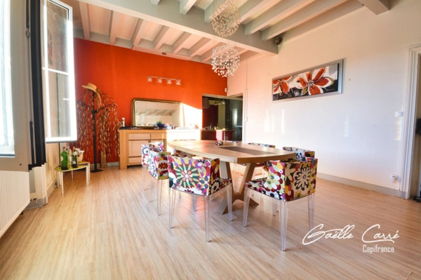 Maison familiale de 245 m² – 5 chambres + espace indépendant et terrain de 4 200 m² 