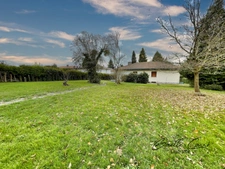Maison à vendre 7 pièces MASSIGNAC (16)