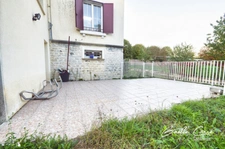 Maison familiale de 245 m² – 5 chambres + espace indépendant et terrain de 4 200 m² 