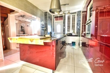 Maison familiale de 245 m² – 5 chambres + espace indépendant et terrain de 4 200 m² 