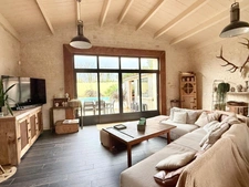 Single-storey Charentaise house with swimming pool, 154 m², near La Rochelle (17)