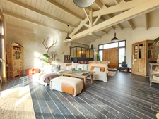 Maison charentaise de plain-pied avec piscine 154 m² Proximité La Rochelle (17)