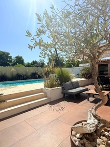 Single-storey Charentaise house with swimming pool, 154 m², near La Rochelle (17)