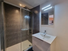 Local d’activité 200m² avec double atelier et bureaux SAINT VIVIEN - La Rochelle (17)