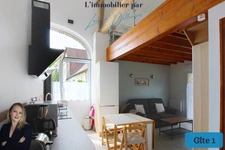 Propriété complète : Une maison de 160m2 + 3 gîtes meublés (possibilité 4) + Hangar + Terrain à Nivelle (59)