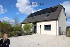 ⭐ Rare find in the area ⭐ Detached, single-story house of 155m2, 5 bedrooms and 1 office, in the highly sought-after Mont des Bruyères district, Saint-Amand-les-Eaux (59)