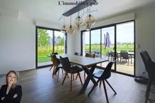 EXCLUSIVITÉ rare sur le secteur – Pavillon individuel semi plain-pied récent de 150 m² – 5 chambres – Nivelle (59)