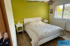 Propriété complète : Une maison de 160m2 + 3 gîtes meublés (possibilité 4) + Hangar + Terrain à Nivelle (59)