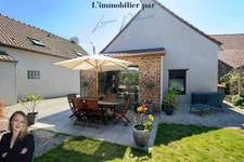 Jolie maison individuelle, 3 chambres, stationnements privés, jardin, terrasse, à vendre à Hergnies (59)