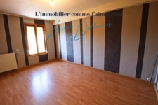 Large 5-bedroom family home (possibility of more), with garden and garage in Raismes, Vicoigne district, 167m2