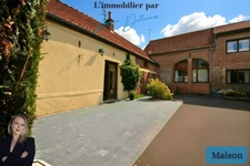 Propriété complète : Une maison de 160m2 + 3 gîtes meublés (possibilité 4) + Hangar + Terrain à Nivelle (59)