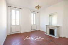 Haussmannian apartment, 184.77 m² – 7 rooms – Entire landing – Marseille 8th arrondissement - PERIER