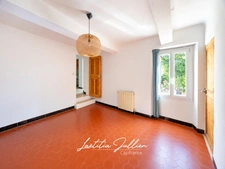 Lascours – Maison de village T4 avec jardin, terrasse et stationnement