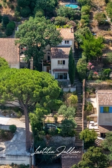 EXCLUSIVITÉ – Villa T5 de 117 m² avec piscine, vue panoramique et espace indépendant – Marseille 11ème - La Barasse