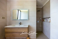 Californian-style villa with 5 bedrooms + separate 2-bedroom apartment and swimming pool – Les Accates, Marseille 11th arrondissement
