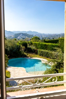MARSEILLE 12th | 5-BEDROOM VILLA OF 165 m² IN A DOMINANT POSITION – UNINTERRUPTED VIEWS, SEA AND POOL VIEWS