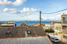 Exclusive listing: 2-room apartment, 39.93m² + potential for a 40m² extension - Les Sablettes Beach area - La Madrague Montredon, 13008 Marseille