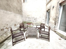À louer meublé – Marseille 1er – Studio de 51 m² avec cour privative de 25 m²