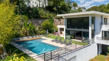 Californian-style villa with 5 bedrooms + separate 2-bedroom apartment and swimming pool – Les Accates, Marseille 11th arrondissement