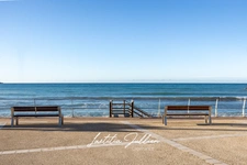 EXCLUSIVE – Renovated one-bedroom apartment with terrace and parking – Very quiet location, 5-minute walk to the beach – Carré d'Or area of Les Lecques