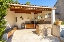MARSEILLE 12th | 5-BEDROOM VILLA OF 165 m² IN A DOMINANT POSITION – UNINTERRUPTED VIEWS, SEA AND POOL VIEWS