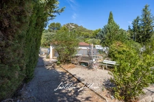 BAISSE DE PRIX [EXCLUSIVITÉ] Maison de plain-pied T3 – Terrain plat 906 m² – Proche village d’Éoures
