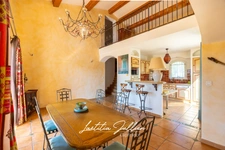 MARSEILLE 12th | 5-BEDROOM VILLA OF 165 m² IN A DOMINANT POSITION – UNINTERRUPTED VIEWS, SEA AND POOL VIEWS
