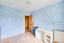 En exclusivité par Laëtitia JULLIEN – Marseille 10ème – Les Collines – T4 traversant de 83,83 m² avec balcon et loggia au pied du Parc des Bruyères