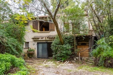 Exclusive listing – Old property requiring reconstruction – Aubagne / Éoures road area