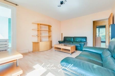 En exclusivité par Laëtitia JULLIEN – Marseille 10ème – Les Collines – T4 traversant de 83,83 m² avec balcon et loggia au pied du Parc des Bruyères