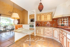 MARSEILLE 12th | 5-BEDROOM VILLA OF 165 m² IN A DOMINANT POSITION – UNINTERRUPTED VIEWS, SEA AND POOL VIEWS