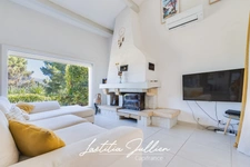 La Penne-sur-Huveaune – Maison T5 de plain-pied 155 m² – Piscine – Vue dégagée – Sans vis-à-vis