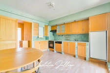 En exclusivité par Laëtitia JULLIEN – Marseille 10ème – Les Collines – T4 traversant de 83,83 m² avec balcon et loggia au pied du Parc des Bruyères