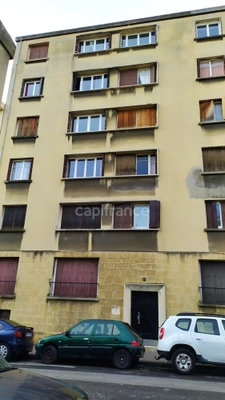 Dpt Bouches du Rhône (13), à vendre MARSEILLE 3EME ARRONDISSEMENT appartement T3 de 54,36 m²  