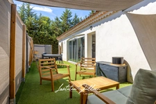 BAISSE DE PRIX [EXCLUSIVITÉ] Maison de plain-pied T3 – Terrain plat 906 m² – Proche village d’Éoures