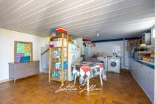 Exclusive listing – 4-bedroom villa of 126 m² with swimming pool and panoramic views – Allauch (Les Côtes Rôties - Logis Neuf)