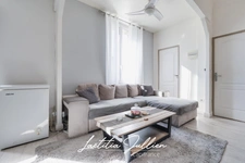 EXCLUSIVITÉ — LES CAMOINS — MAISON DE VILLAGE T5 DE 93 M² EN TRIPLEX, SANS TRAVAUX, AVEC POTENTIEL DE DIVISION