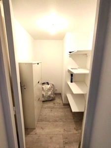 À louer meublé – Marseille 1er – Studio de 51 m² avec cour privative de 25 m²
