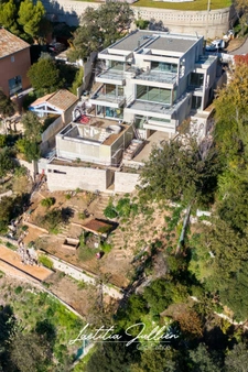 Dpt Bouches du Rhône (13), for sale MARSEILLE 8TH DISTRICT Exceptional modern villa to complete T5 of 250m² - Land of 700m² Panoramic view - Carré d'OR district - Haut de Périer