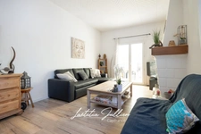 BAISSE DE PRIX [EXCLUSIVITÉ] Maison de plain-pied T3 – Terrain plat 906 m² – Proche village d’Éoures