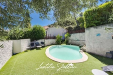 La Penne-sur-Huveaune – Maison T5 de plain-pied 155 m² – Piscine – Vue dégagée – Sans vis-à-vis
