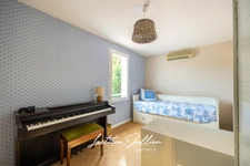 EXCLUSIVITÉ – MARSEILLE 11ᵉ – MAISON T4 AVEC PISCINE, JARDIN ET GARAGE – RÉSIDENCE SÉCURISÉE