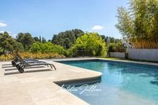Californian-style villa with 5 bedrooms + separate 2-bedroom apartment and swimming pool – Les Accates, Marseille 11th arrondissement