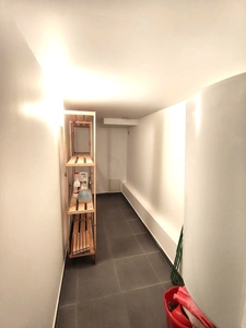 À louer meublé – Marseille 1er – Studio de 51 m² avec cour privative de 25 m²