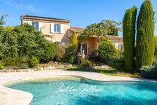 MARSEILLE 12th | 5-BEDROOM VILLA OF 165 m² IN A DOMINANT POSITION – UNINTERRUPTED VIEWS, SEA AND POOL VIEWS